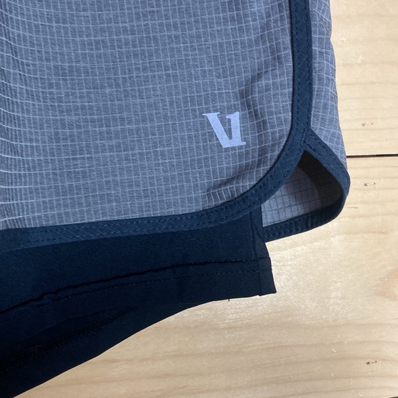 Vuori mens Stockton shorts size XL - Picture 4 of 10